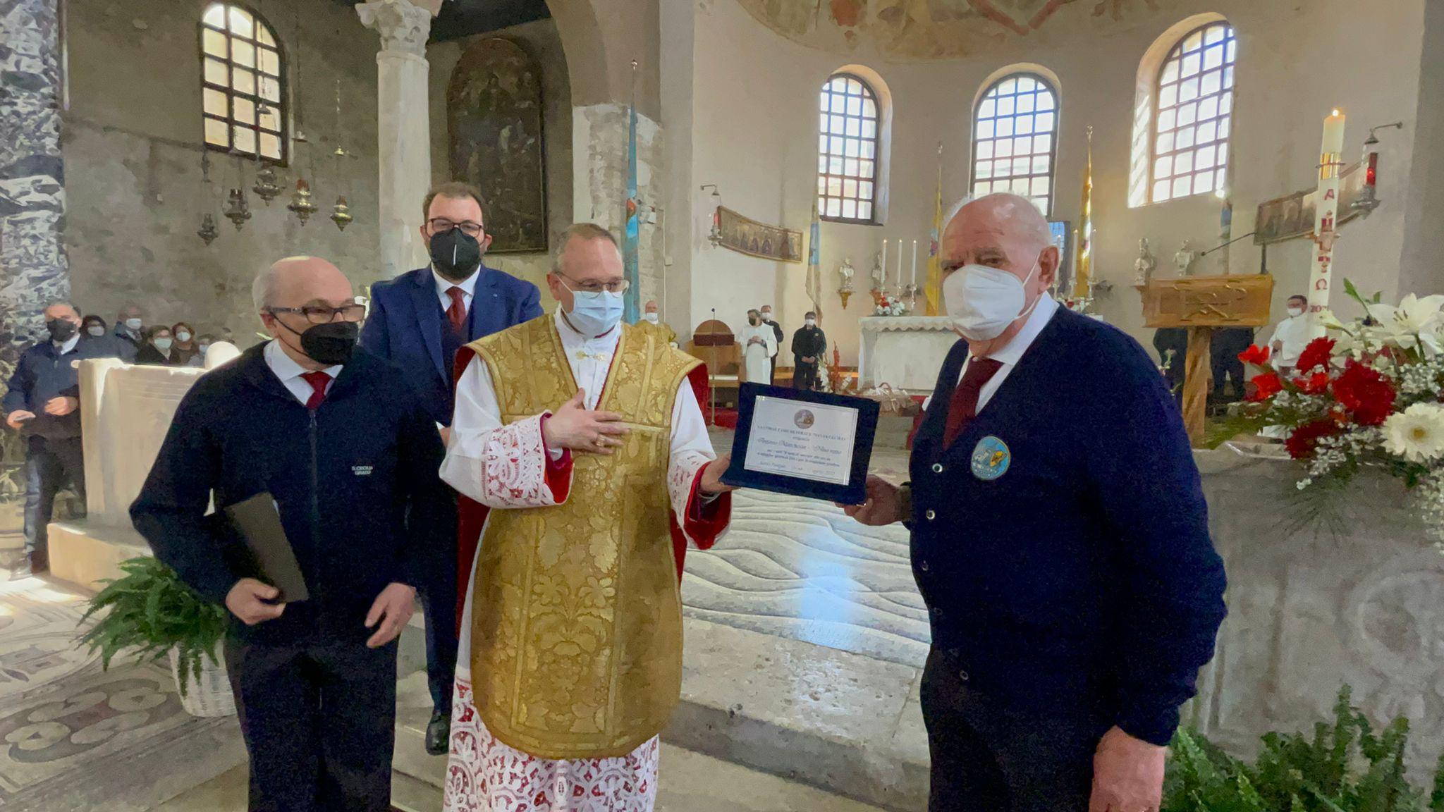 Immagine per Pasqua riempie Grado di turisti, gremita la basilica di Sant'Eufemia